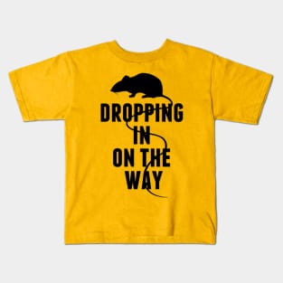 DROPPING IN ON THE WAY Kids T-Shirt